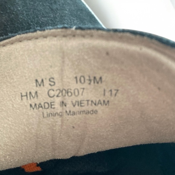 Cole Haan Men’s Pinch Weekender Chukka Boots size 10.5 Black Suede. - Picture 6 of 7